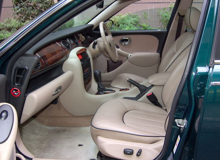 ローバー 75 ２．５ コニサー 中古車 情報 SOING CARS