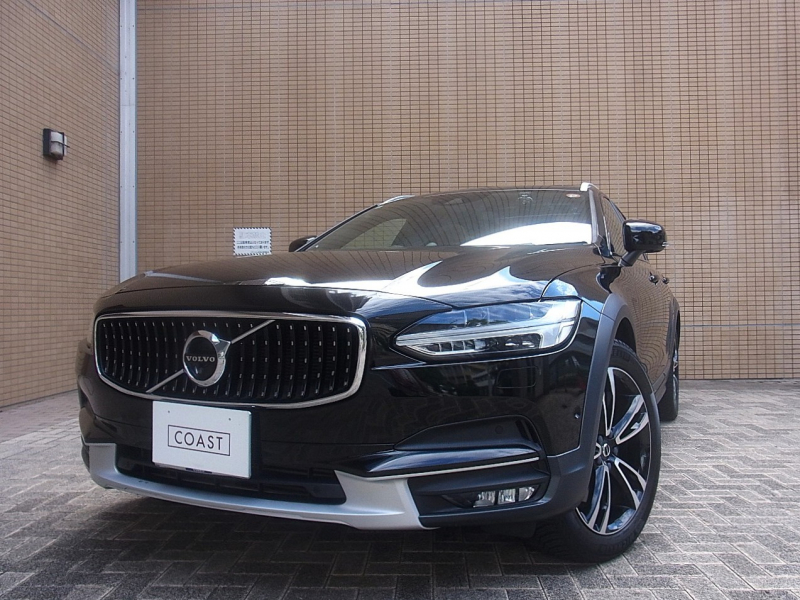 ボルボ V90 クロスカントリー T5 AWD サマム  パノラマサンルーフ Bowers/Wilkinsプレミアムサウンド ベンチレーション/マッサージ機能 ディーラー整備記録簿 スペアキー