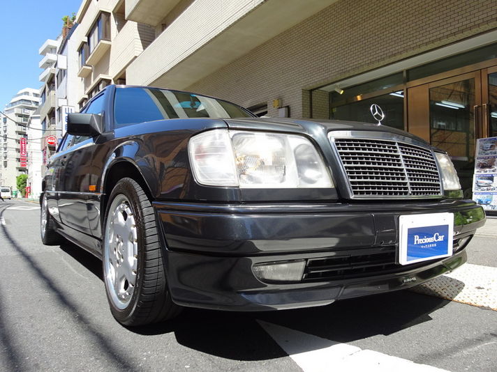 メルセデスベンツ Eクラス E280(W124)4AT 左ﾊﾝﾄﾞﾙ AMGｴｱﾛ ｻﾝﾙｰﾌ 屋内 