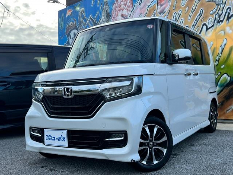 ホンダ N-BOX カスタムG・Lホンダセンシング　OP5年保証対象車両　純正8インチナビ（CD／DVD／Bluetooth／フルセグ／Apple　CarPlay）バックカメラ　レーダークルーズコントロール　ホンダセンシング　ETC