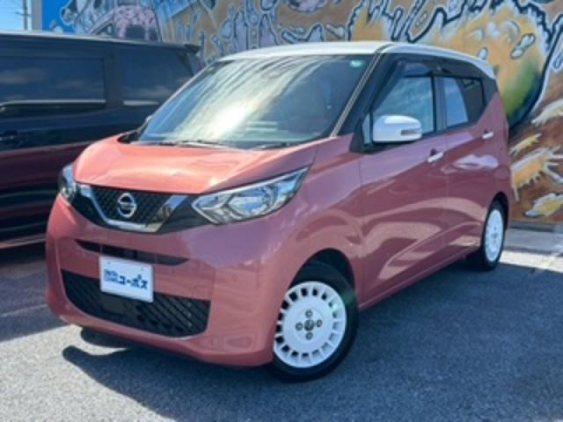 日産 デイズ ボレロ　X　OP10年保証対象車　純正9インチナビ（CD／DVD／フルセグ）バックモニター／360°ビューモニター　ドライブレコーダー　クリアランスソナー　エマージェンシーブレーキ　スマートキー　ETC