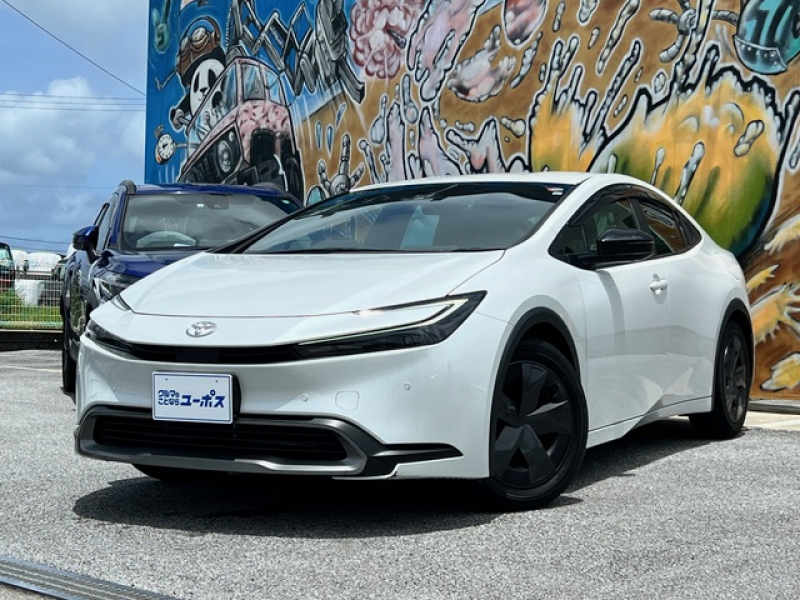 トヨタ プラッツ U　OP10年保証対象車　走行距離6，628km！　純正8インチナビ（Bluetooth／フルセグ）バックモニター／360°ビューモニター　オートクルーズコントロール　クリアランスソナー　BSM　ETC