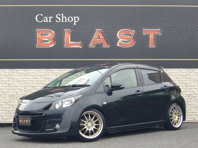 トヨタ ヴィッツ RS　G's