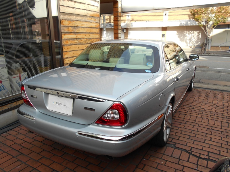 ジャガー XJ XJ 4.2ソブリンロング 中古車 情報 | くるま道楽 ジャガー XJ XJ 4.2ソブリンロング 中古車 情報 | くるま道楽