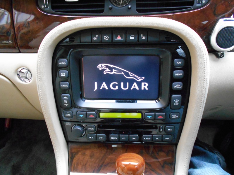 ジャガー XJ XJ 4.2ソブリンロング 中古車 情報 | くるま道楽 ジャガー XJ XJ 4.2ソブリンロング 中古車 情報 | くるま道楽