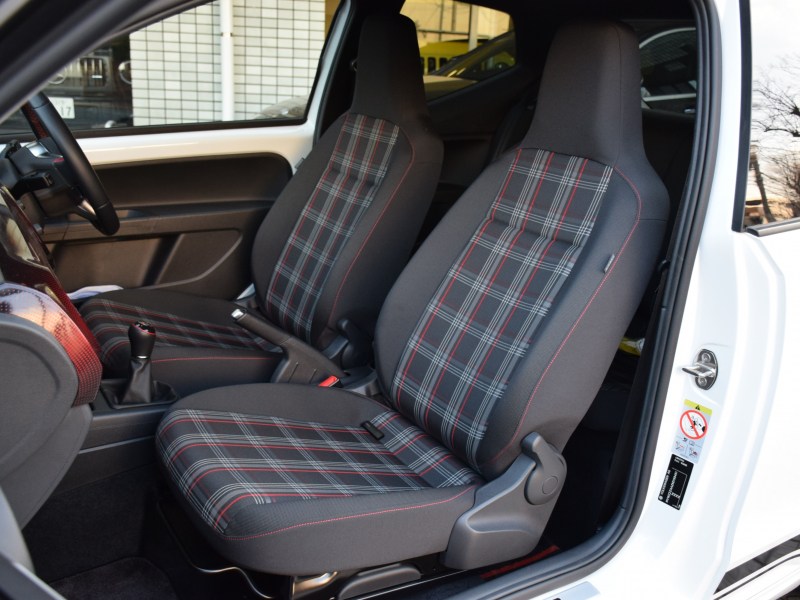 フォルクスワーゲン up! GTI COX仕様 情報 | WORKS 株式会社ワークス