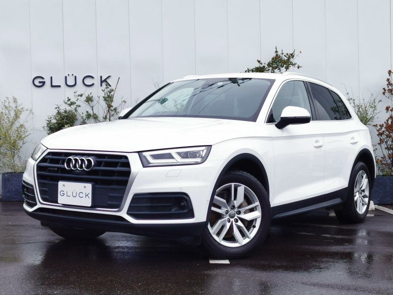 アウディ Q5 2.0TFSI クワトロ ラグジュアリーPKG 4WD　アシスタンスPkg マトリクスLED 黒革 ACC 3ゾーンクライメイト アダプティブエアサス バーチャルコックピット フルセグ プレセンスリア/サイド 電動ゲート 360°カメラ シートヒーター アドバンスドキー MMIナビ パークアシスト