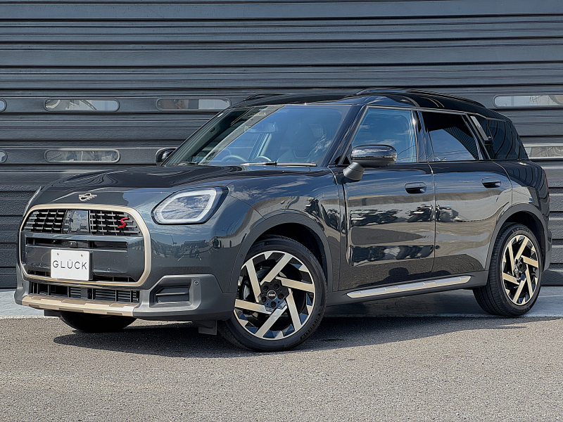 MINI(ミニ) ミニカントリーマン S ALL4 DCT 4WD フェイバリット・トリム 1オーナ 禁煙車 HUD フロントシートヒータ ステアリングヒータ ワイヤレスデバイスチャージャ アンビエントライト ウェルカムライト 3D全周囲カメラ 純正ドラレコ AppleCarPlay ACC 19インチAW パワーテールゲート