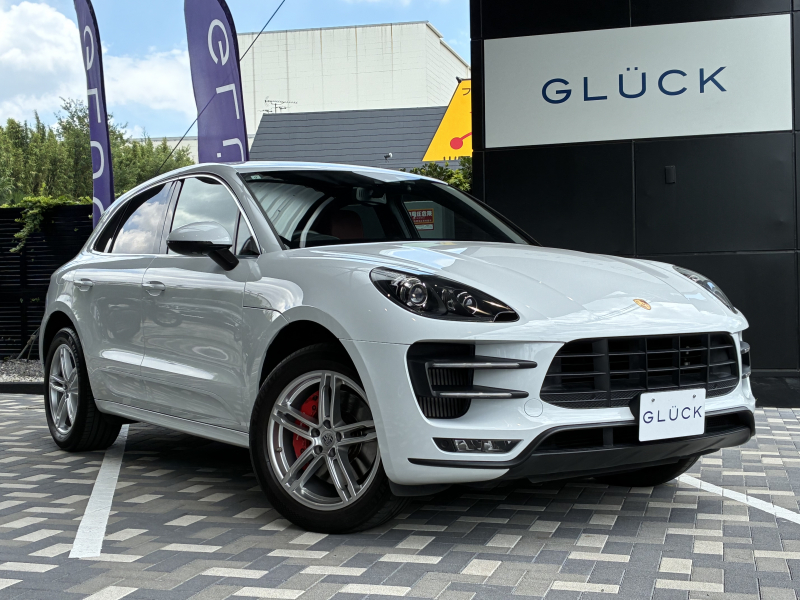 ポルシェ マカン ターボ　D記録簿6枚 スポクロ エアサス エントリー＆ドライブ　PCM 19AW　前後シートヒーター　BOSE