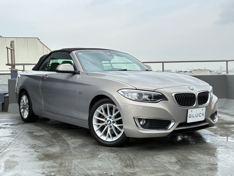 BMW 2シリーズ 220iカブリオレ ラグジュアリー　レザーPKG　ダコタレザー/オイスター　シートヒーター　