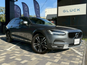 V90