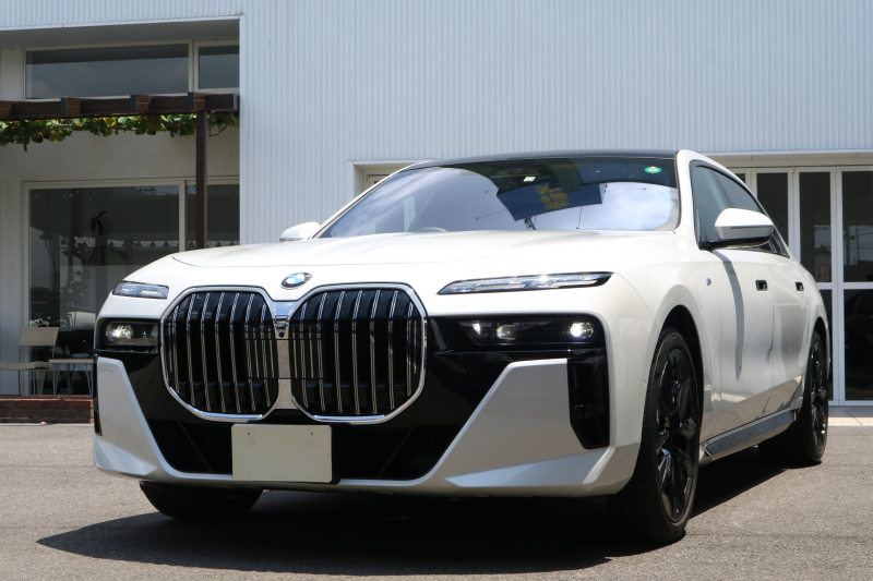 BMW 7シリーズ 740i　Mスポ－ツ　ザファーストエディション　正規ディ－ラ－車