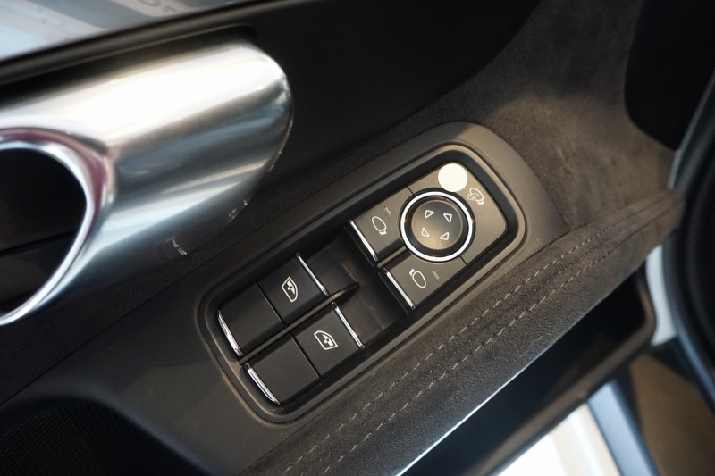 car thumbnails