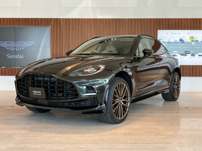 アストンマーティン DBX 707 4.0L V8 RHD 2025MY 1オーナー 元デモカー OP総額600万円超 Bowers＆Wilkins Interior-インスパイアスポーツモノトーン  23Inchフォージドカッパーブロンズホイール ペイント 認定中古車保証