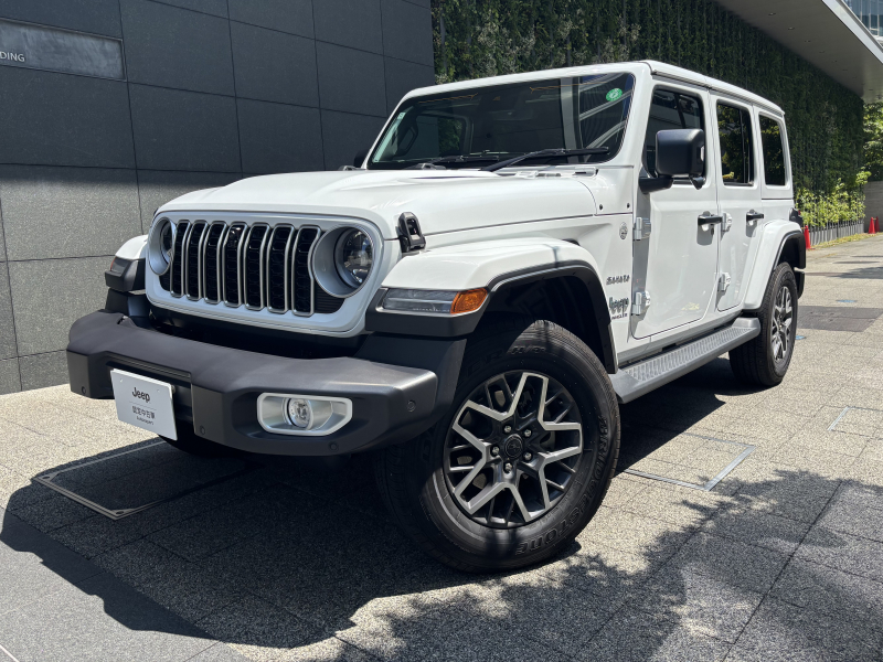 ジープ ラングラー アンリミテッド サハラ　認定中古車　サイドステップ付き車両　4WD　ACC　ETC2.0　サイドステップ　純正ホイール　18インチ　ナビ12.3インチ　パワーシート