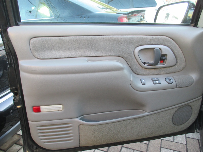 car thumbnails