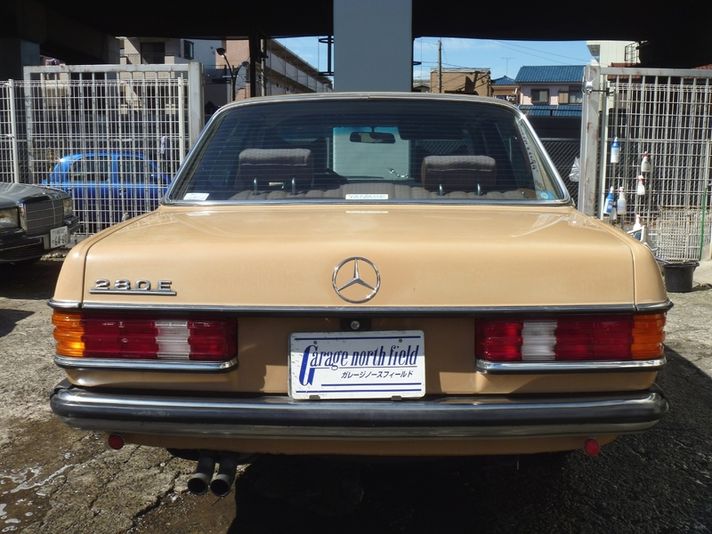 メルセデスベンツ W123 E ミデアムクラス 左 純正インナー