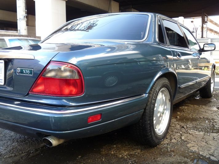 ジャガー XJ-6 4.0セレクト 正規ディーラー車 中古車 情報