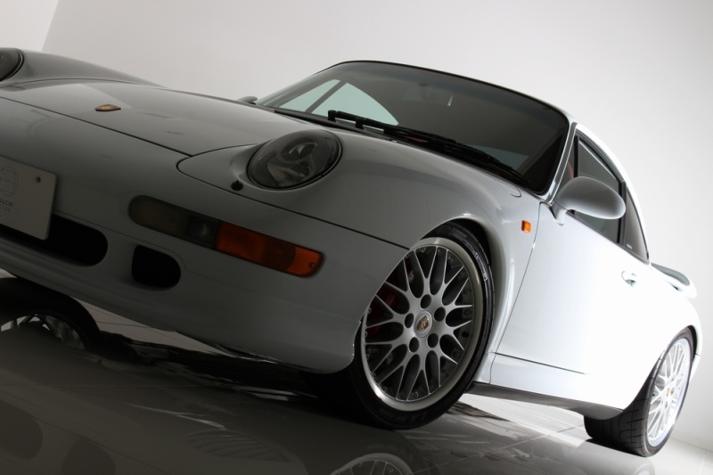 ポルシェ 911(Type993) カレラS 6MT エアロバージョン