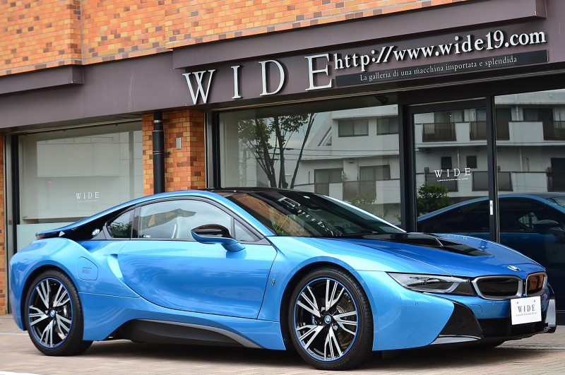 BMW i8 
