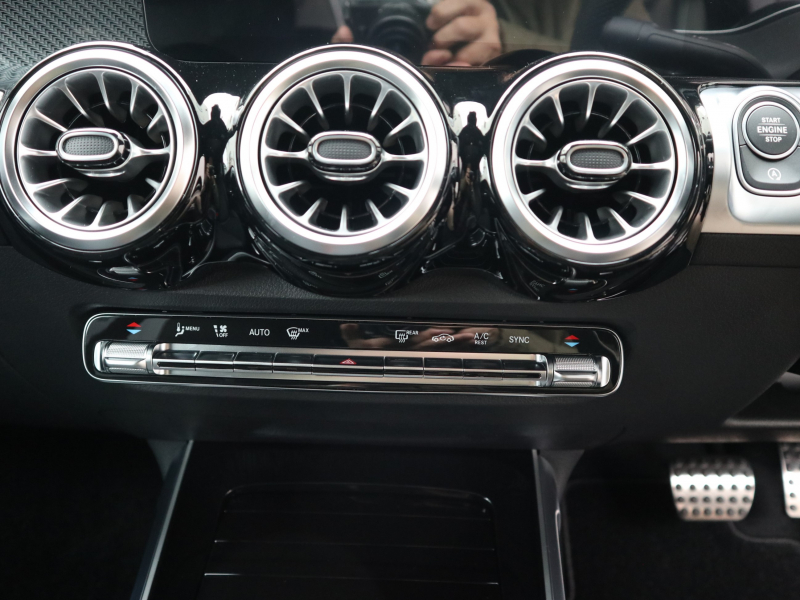 car thumbnails