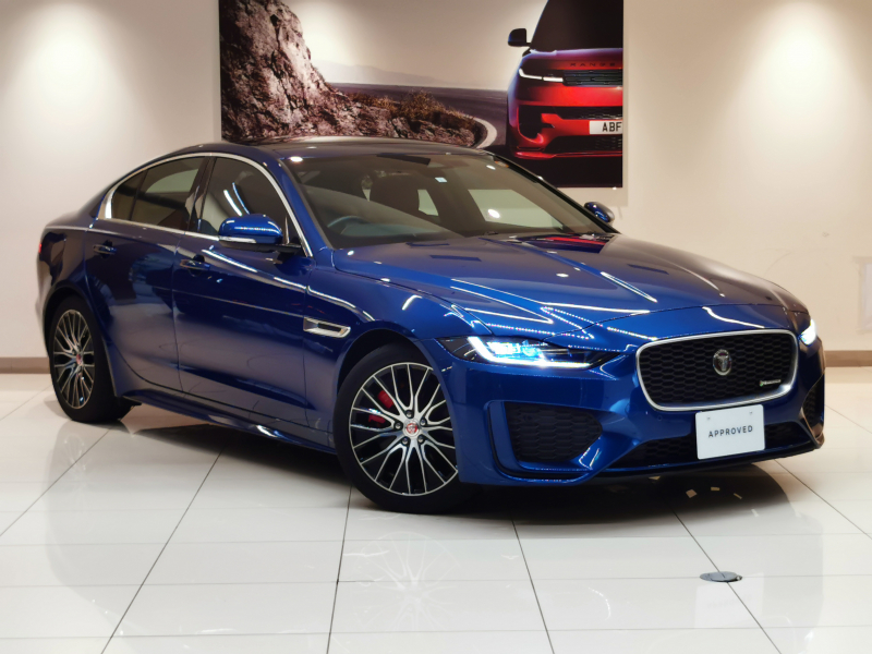 ジャガー XE RダイナミックS 2.0L D200 AWD 1オーナー 茶革シート サンルーフ フロントシートヒーター MERIDIANサウンド ACC ワイヤレスデバイスチャージング パワーテールゲート パドルシフト 18インチアルミホイール LEDヘッドライト