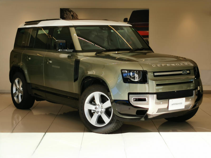 ランドローバー ディフェンダー 110 SE 2.0L P300 AWD 1オーナー 黒シート サンルーフ フロントシートヒーター 電子制御エアサスペンション MERIDIANサウンド ホワイトコントラストルーフ 20インチアルミホイール インタラクティブドライバーディスプレイ