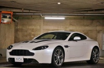 V12 ヴァンテージ