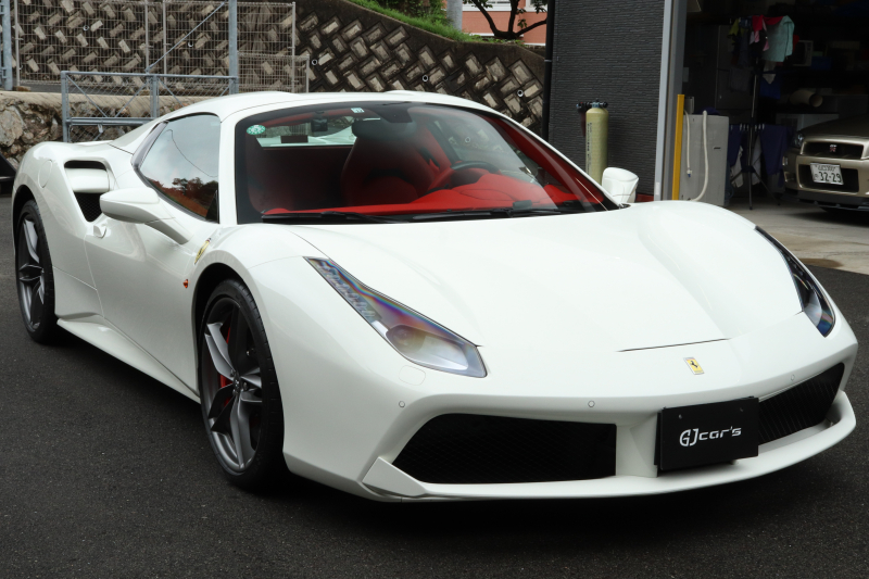 フェラーリ 488スパイダー ベースグレード