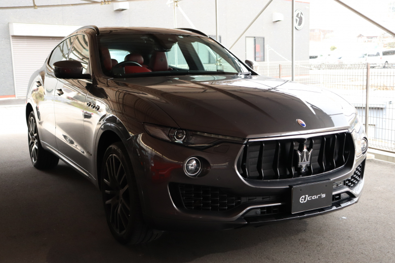 マセラティ レヴァンテ 