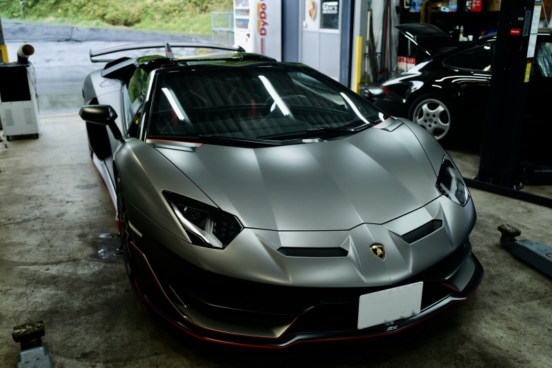 ランボルギーニ アヴェンタドール SVJロードスター