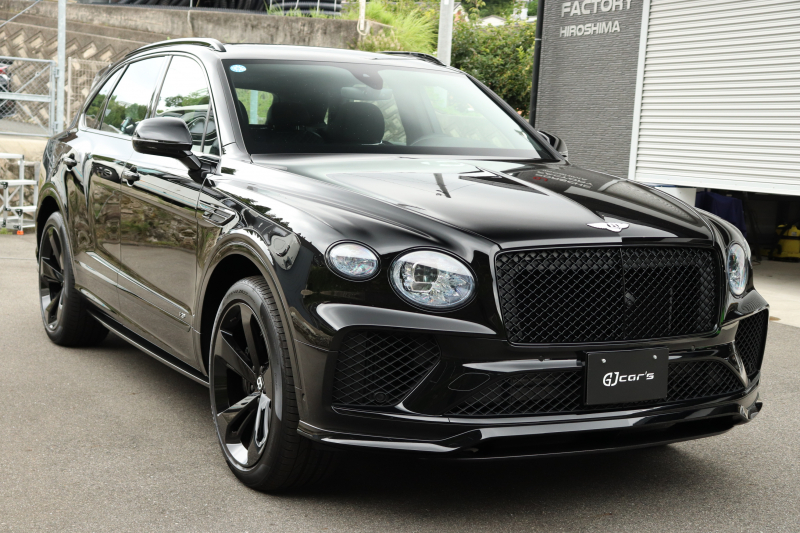 ベントレー ベンテイガ V8