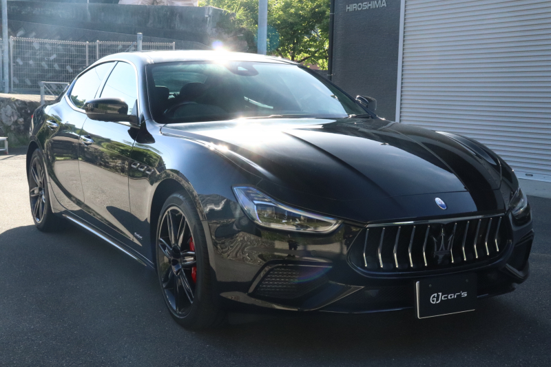 マセラティ ギブリ Sグランスポーツ