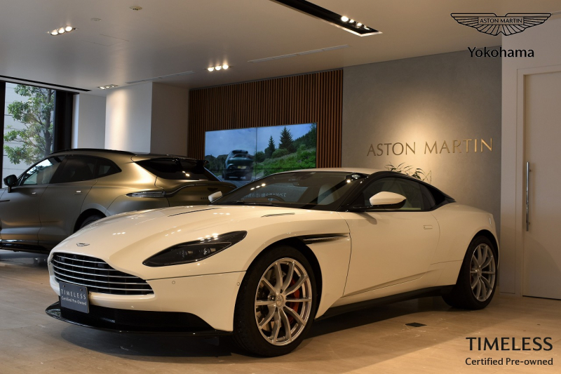 アストンマーティン DB11