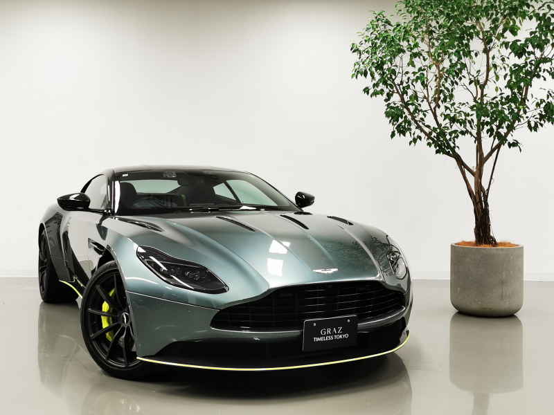 アストンマーティン DB11