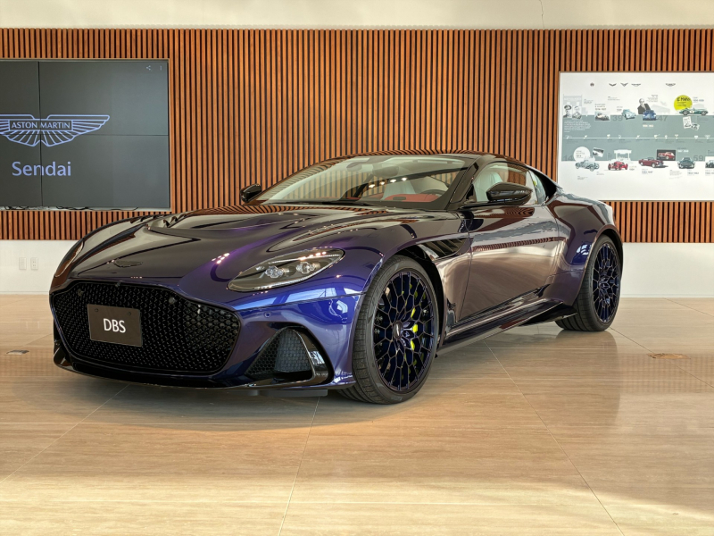 アストンマーティン DBS
