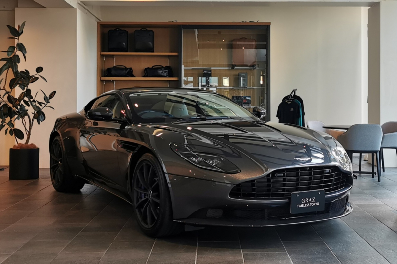 アストンマーティン DB11