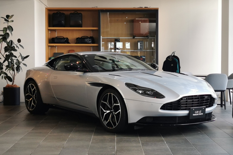 アストンマーティン DB11