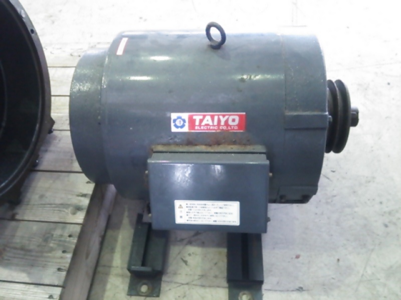 交流発電機 大洋電機TSK307TK 9KVA－220V 電装品 