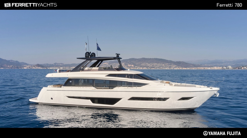 フェレッティ 780 シャープなスタイリングを備えたこのフライブリッジヨット(内装：contemporary）　新艇予約受付中!!