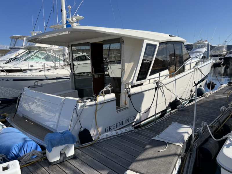 中古艇・新艇情報 GreenLine 39 