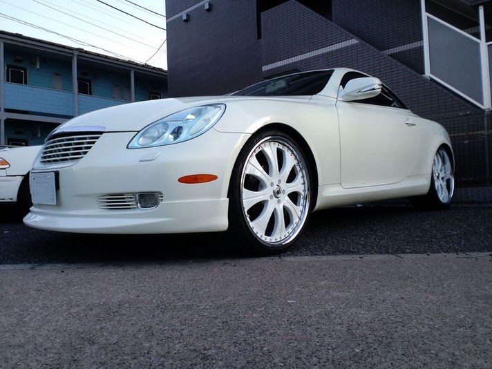 Lexus SC430 with AF131 White Painted Center 22inch　　Special Thanks：NICHIYO