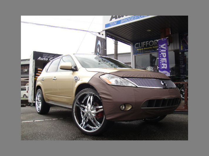 Nissan Murano with PYRO 24inch
