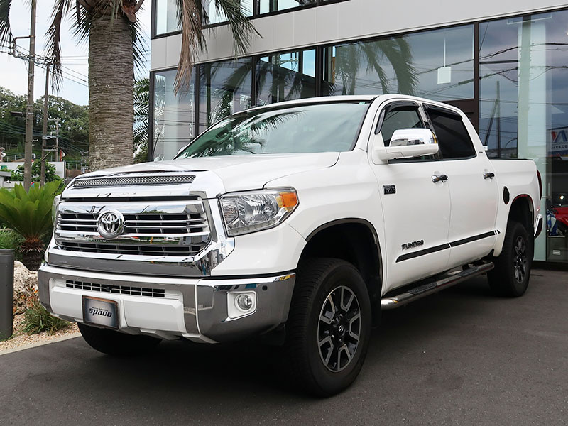 トヨタ(US) タンドラ クルーマックスリミテッド4WD　サンルーフ　トノカバー　バックカメラ　アルパインナビゲーション　ドラレコ