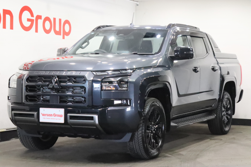 三菱 トライトン GSR　新車保証継承付　ワンオーナー　禁煙車　ディーゼルターボ　4WD　ナビ　フルセグ　全周囲カメラ　リアデフロック　ETC　ステアリングヒーター　シートヒーター　パワーシート　ルーフレール　18AW