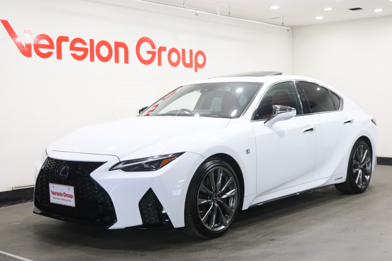 レクサス IS IS300h　Fスポーツ　全国3年保証付　赤本革シート　サンルーフ　3眼LED　メモリーナビ　フルセグ　全周囲カメラ　レクサスセーフティ　BSM　ETC　社外前後ドラレコ　パワーシート　シートヒーター　19AW