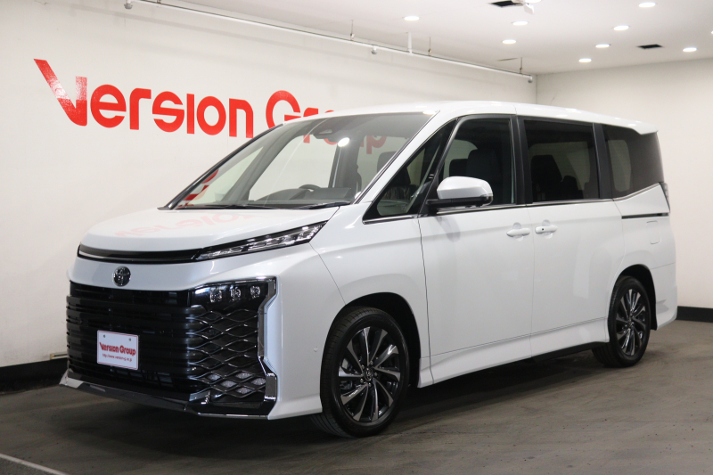 トヨタ ヴォクシー ハイブリッド　S-Z　新車保証継承付　13.2in後席モニター　CD・DVDデッキ　快適利便PKG　アドバンスドパーク　アドバンスドドライブ　デジタルインナーミラー　全周囲カメラ　メモリ―ナビ　フルセグ　HUD　BSM　ETC　両側PSD