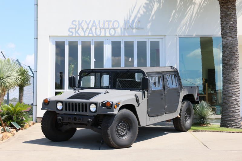 ハマー HMMWV ハンヴィー M998