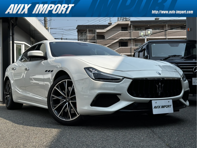 マセラティ ギブリ ﾊｲﾌﾞﾘｯﾄﾞ ｸﾞﾗﾝｽﾎﾟｰﾂ 後期型 ｶﾞﾗｽSR 赤革 ﾄﾞﾗｲﾊﾞｰｱｼｽﾀﾝｽPKG ﾂｰﾘﾝｸﾞPKG ACC ｼｰﾄﾋｰﾀｰ 純正MIAﾅﾋﾞ地ﾃﾞｼﾞ ｻﾗｳﾝﾄﾞﾋﾞｭｰﾓﾆﾀｰ AppleCarPlay OPﾃｾﾞｰｵ20AW 禁煙 下取車 正規D車