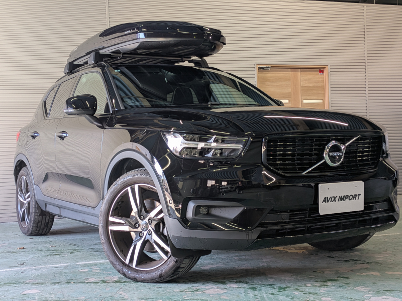ボルボ XC40 XC40 T4 AWD Rﾃﾞｻﾞｲﾝ 弊社買取直販 1ｵｰﾅｰ 禁煙 ｶﾞﾚｰｼﾞ保管 黒半革 ﾅﾋﾞ TV 全周ｶﾒﾗ 前後ｿﾅｰ ﾊﾟﾜｰｼｰﾄ ﾋｰﾀｰ ACC ﾊﾟﾜｰﾄﾗﾝｸ LEDﾍｯﾄﾞﾗｲﾄ 19AW